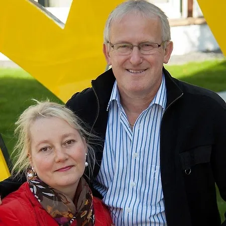 索恩奈克旅馆 3* 茨维泽尔